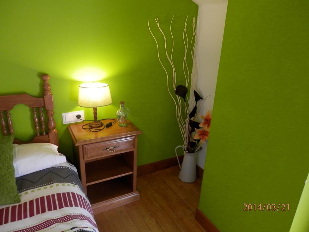 Hostal Ezkurra Экстерьер фото